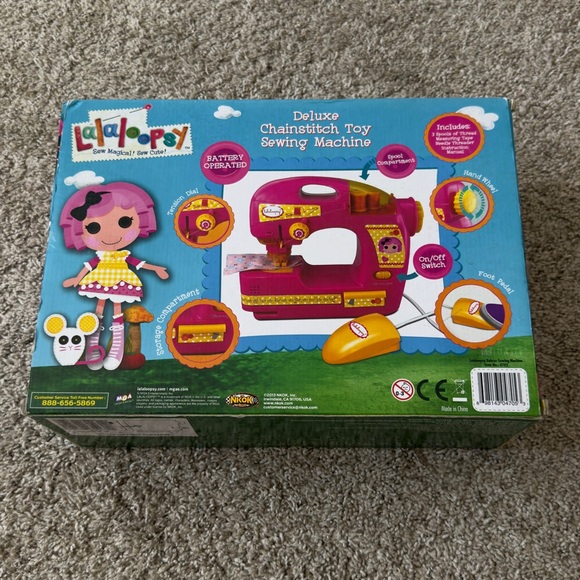 Lalaloopsy Deluxe Chainstitch Toy sewing machine girls toy - Picture 4 of 6